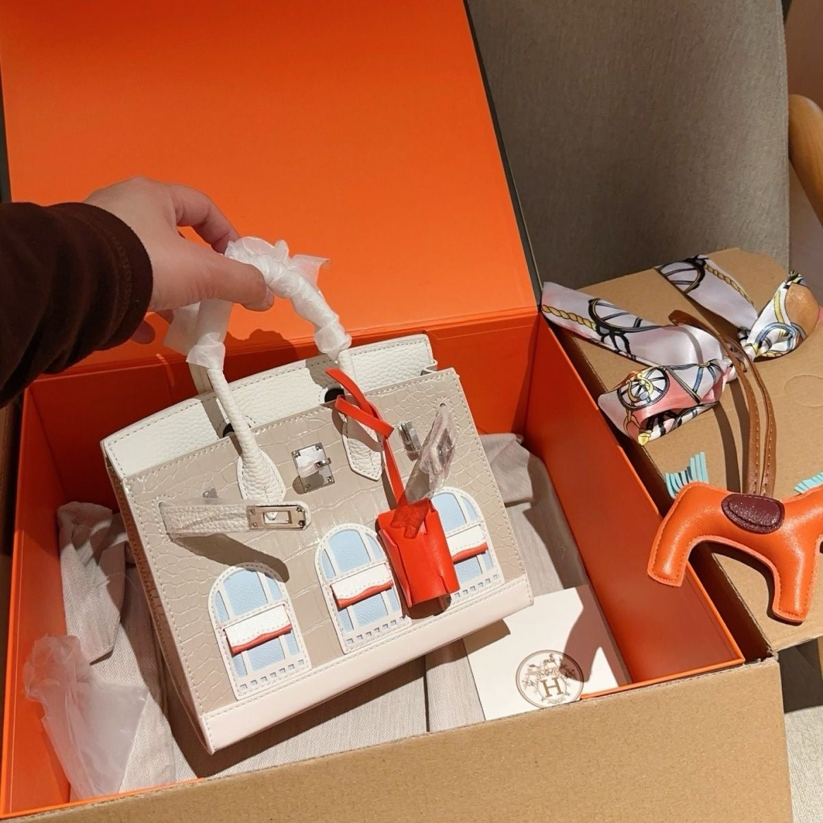 Hermès Birkin Faubourg Snow Matte Alligator