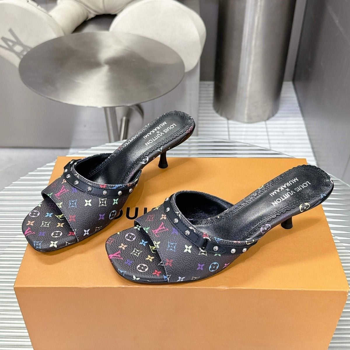 Louis Vuitton X MURAKAMI