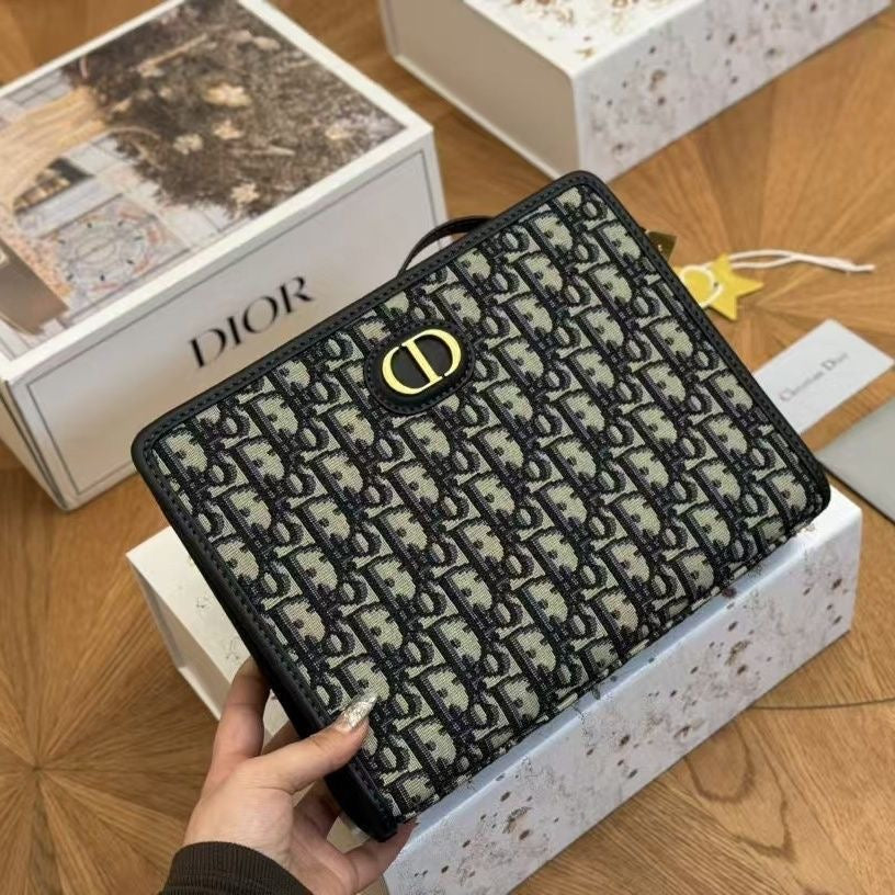 Dior Pouch