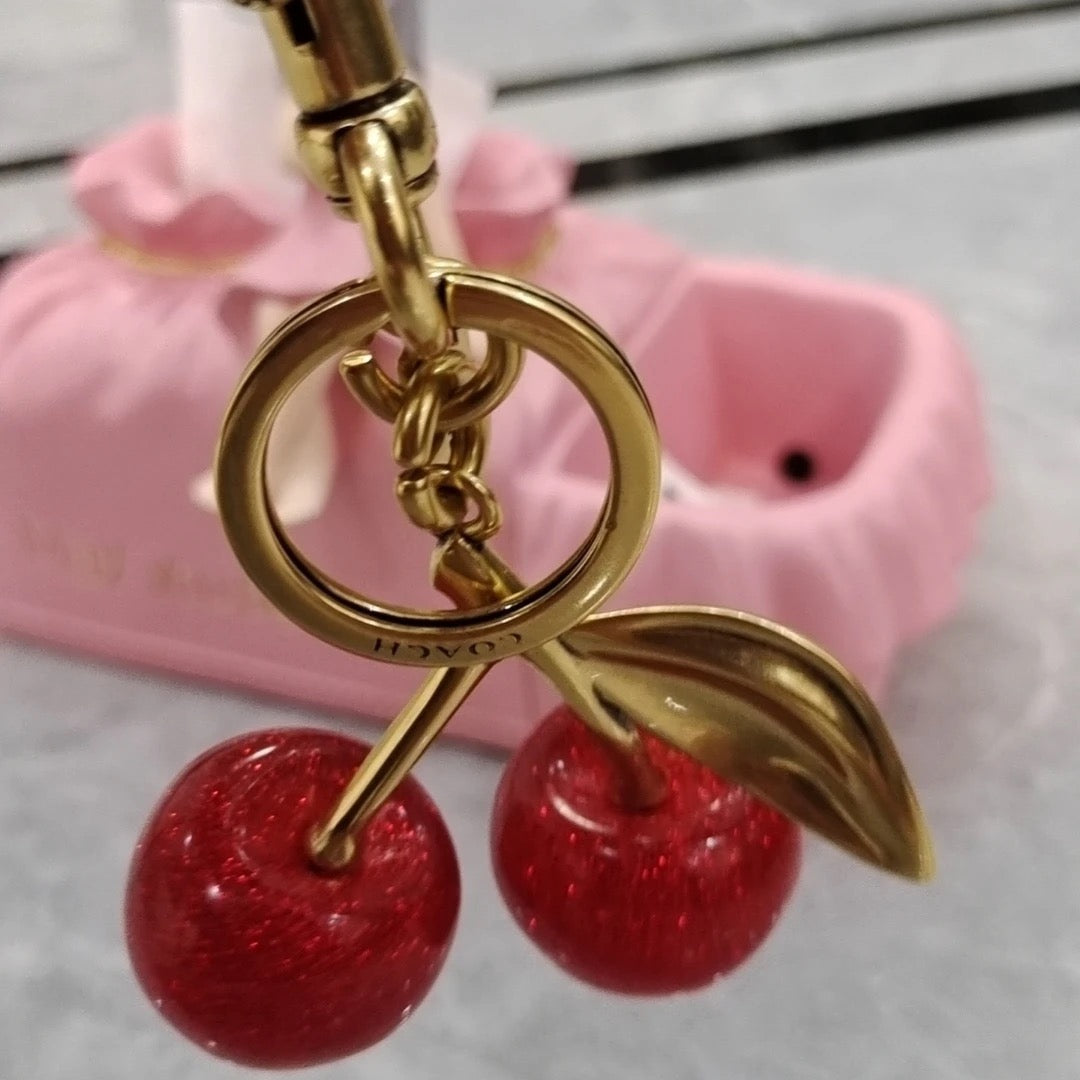 COACH Glitter Cherry