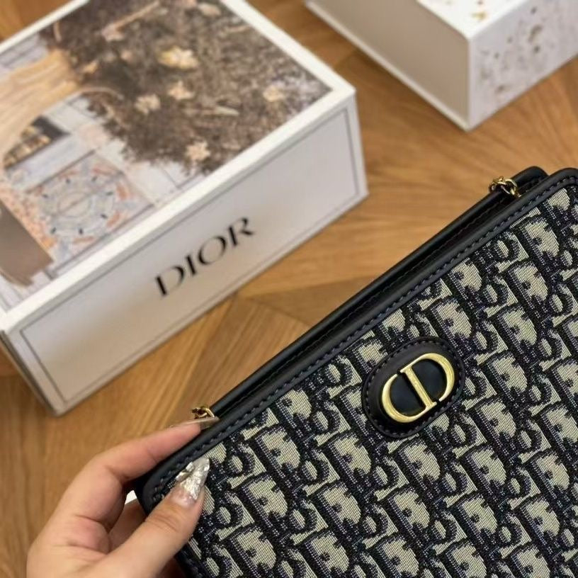 Dior Pouch