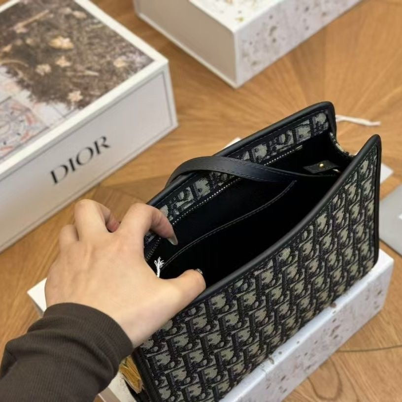 Dior Pouch