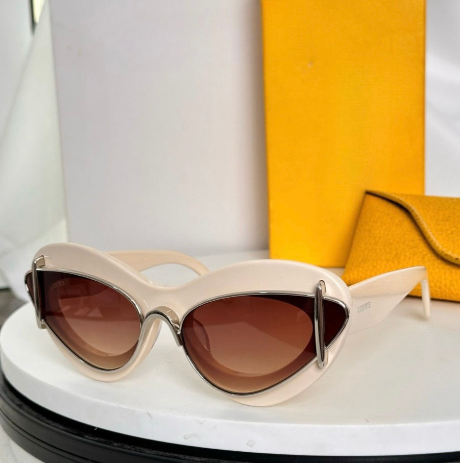 Loewe Cat Eye Sunglasses