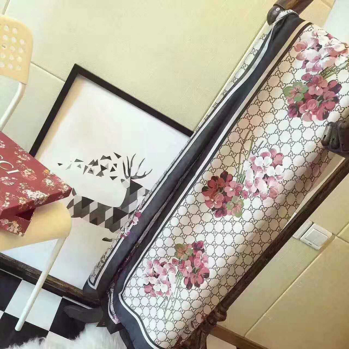 Gucci Flora Silk Scarf