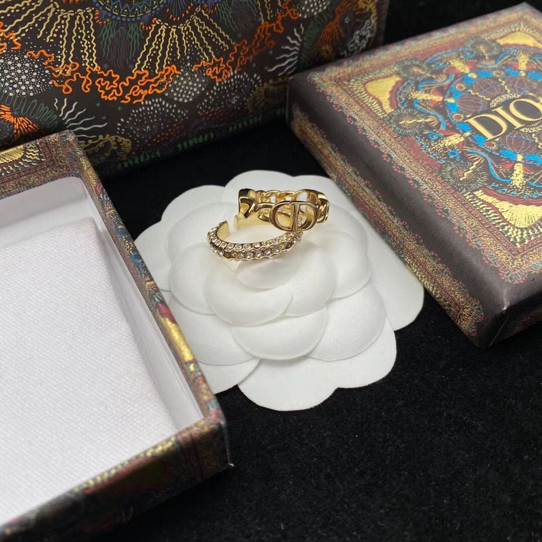 Dior Clair D Lune Ring Set