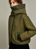 Loose large collar women's Jacket.