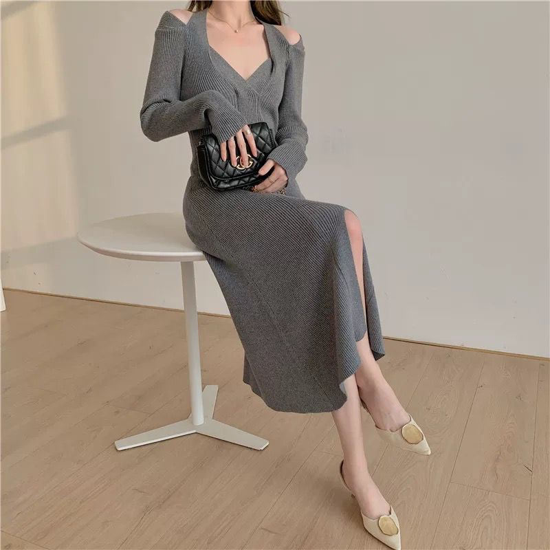 Halterneck sweater knitted dress
