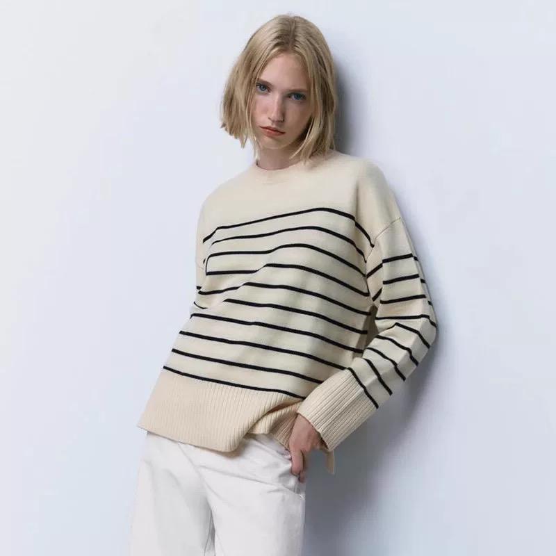 Demair Sweater