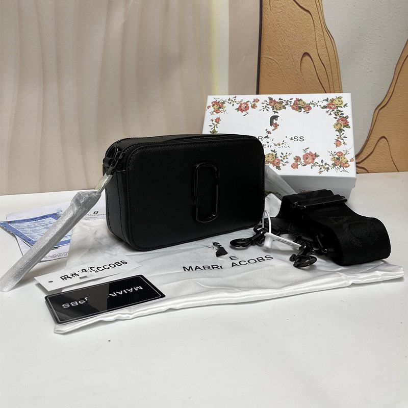 MARC JACOBS Crossbody Bag