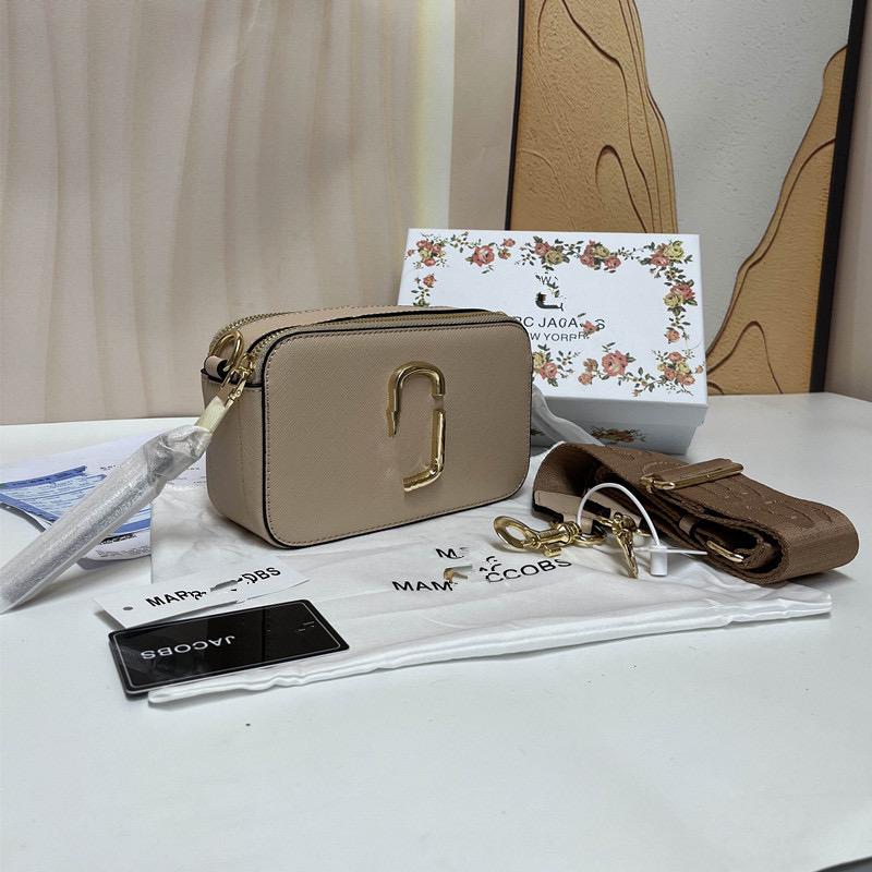 MARC JACOBS Crossbody Bag