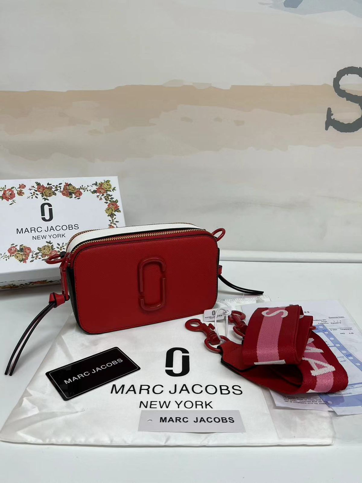 MARC JACOBS Crossbody Bag