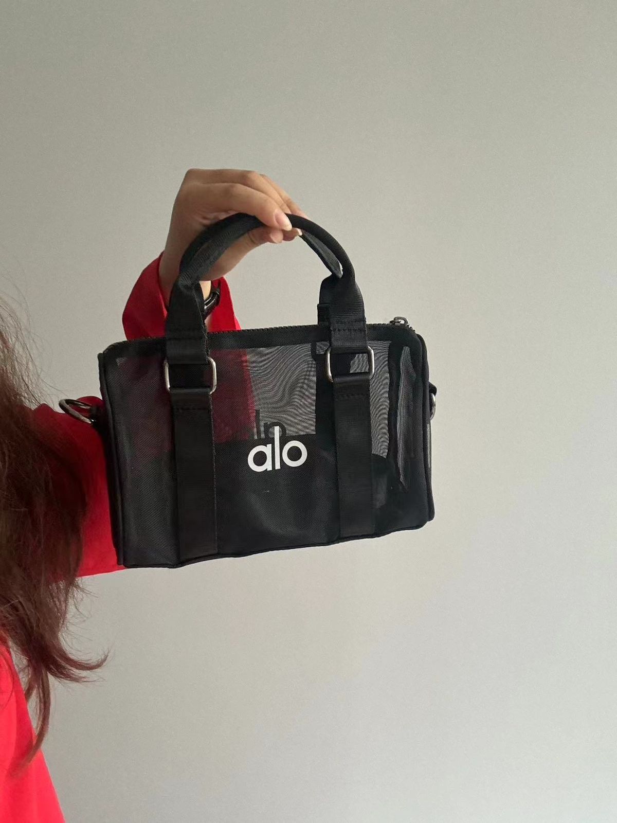 Alo yoga fitness bag