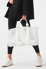 Alo yoga fitness bag