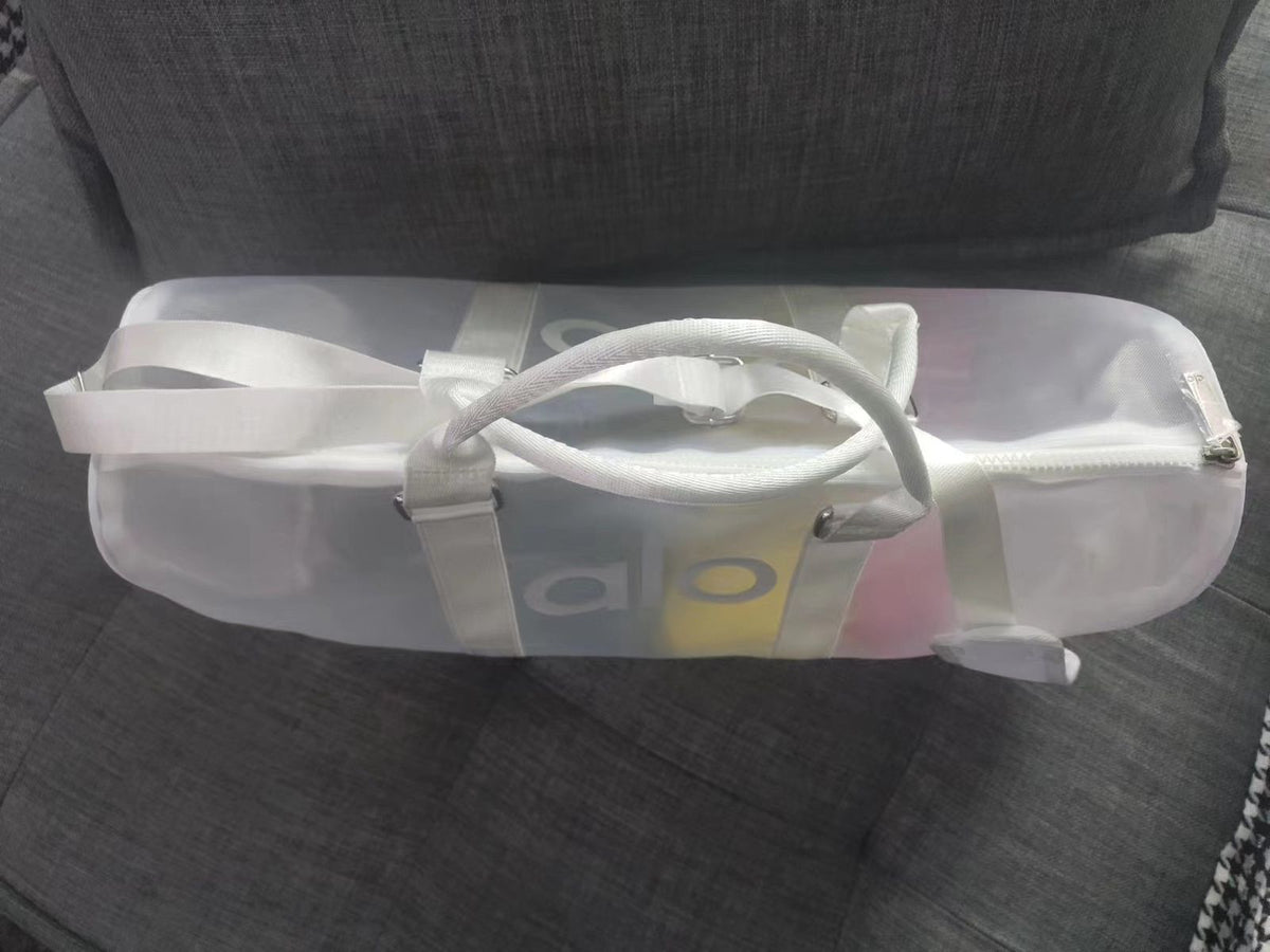Alo yoga fitness bag