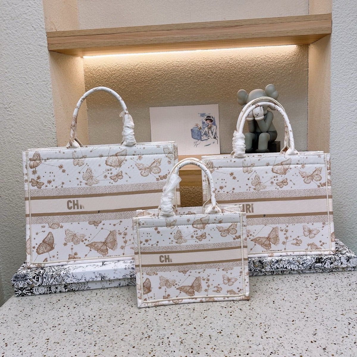 DIOR Shoulder Tote Bags