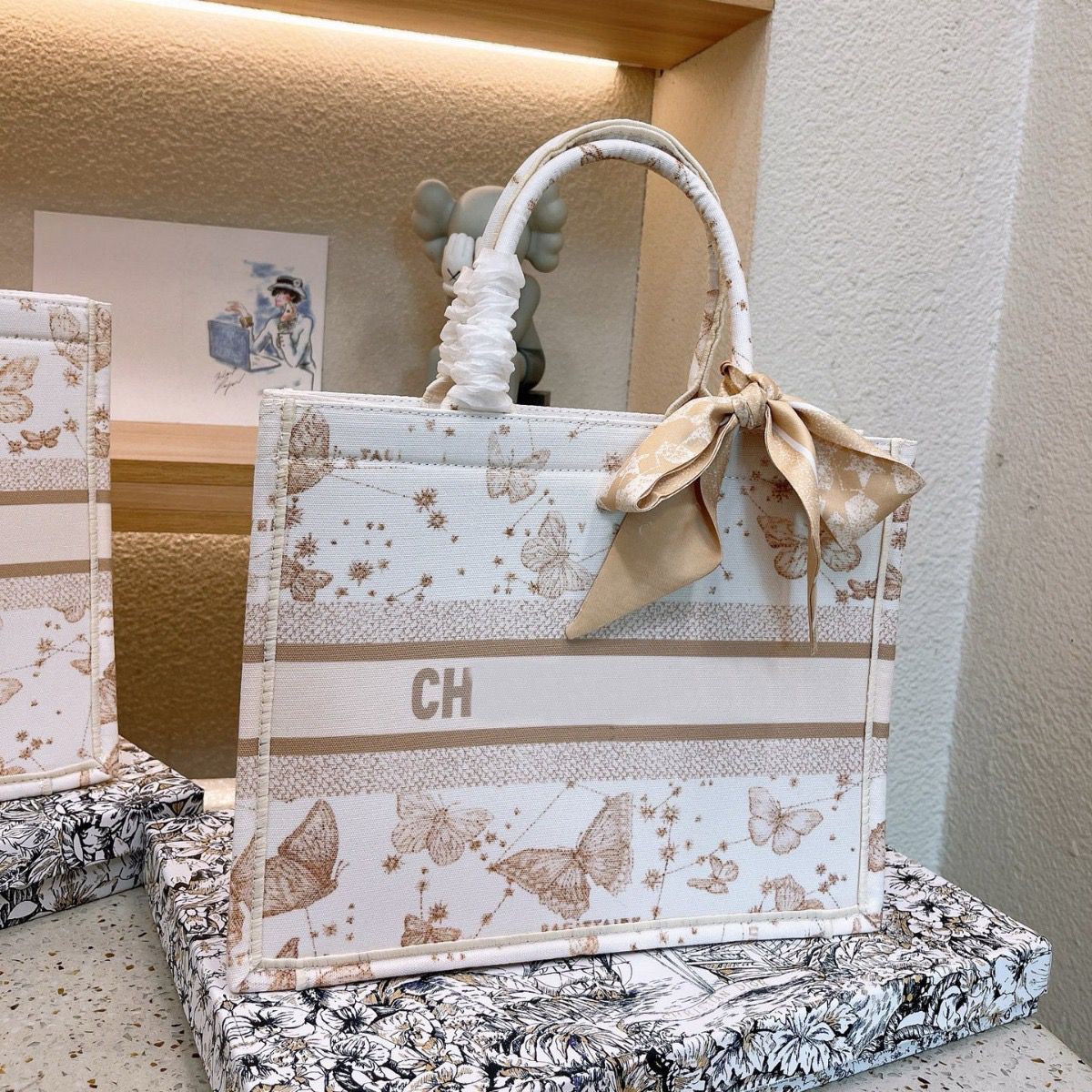 DIOR Shoulder Tote Bags