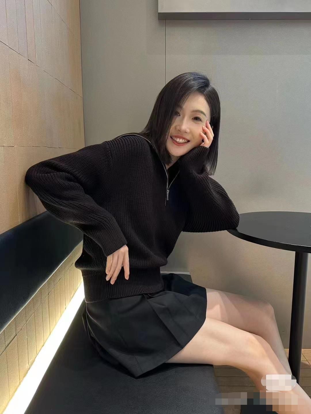 Demair handmade pullover