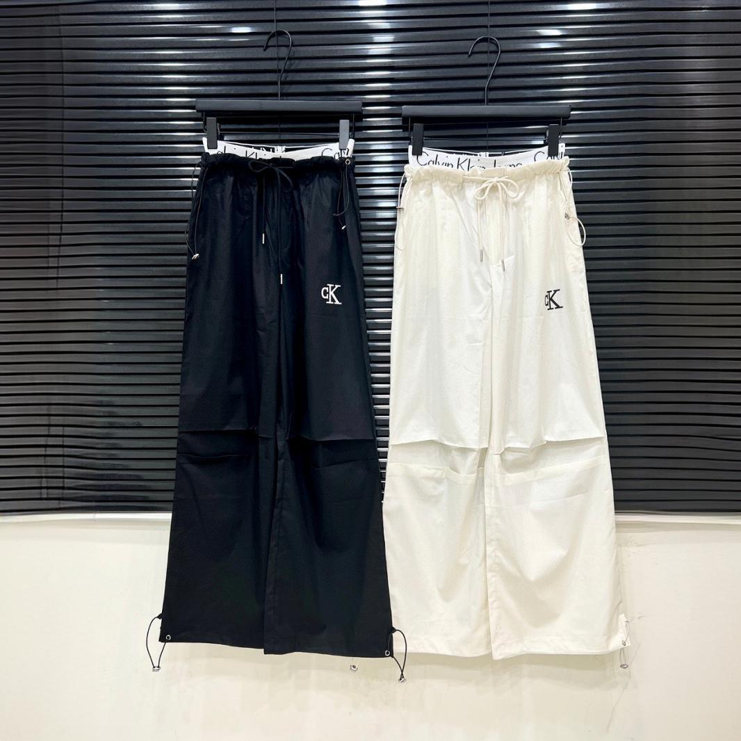 Calvin Klein Double Waist Loose Casual Pants.