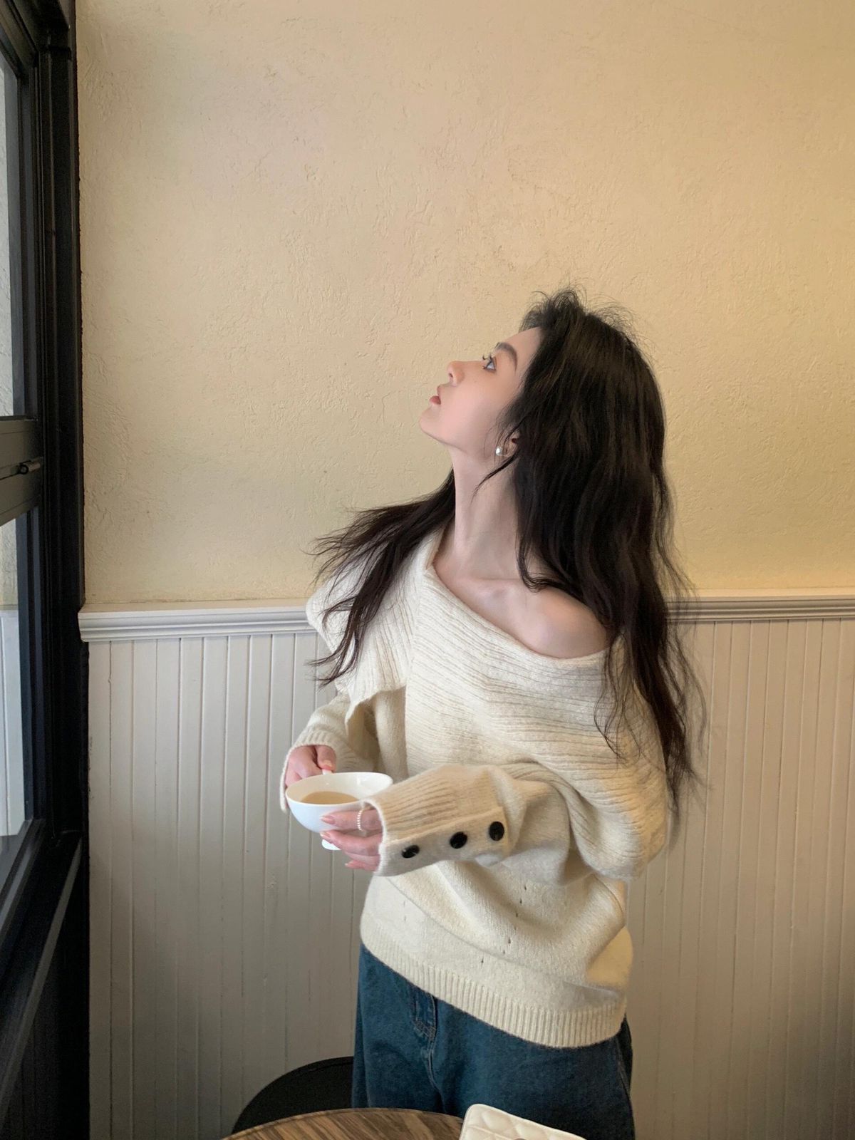 Retro design knitted sweater