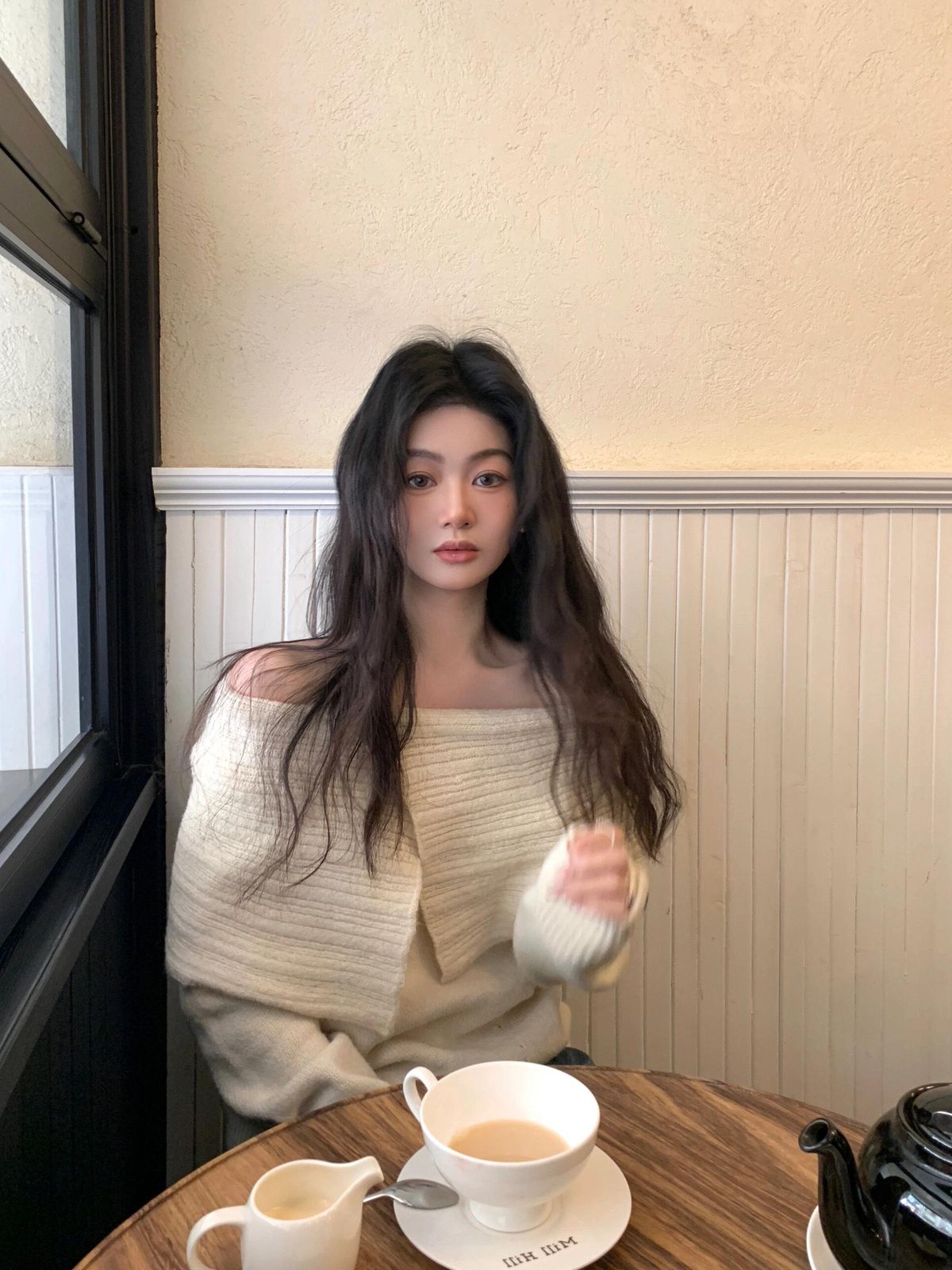 Retro design knitted sweater