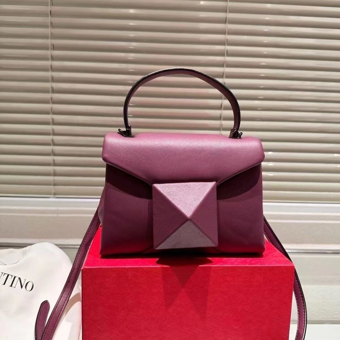 Valentino classic bag
