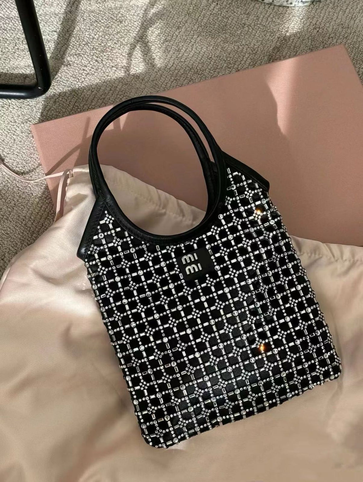 MIU MIUDiamond Tote bag