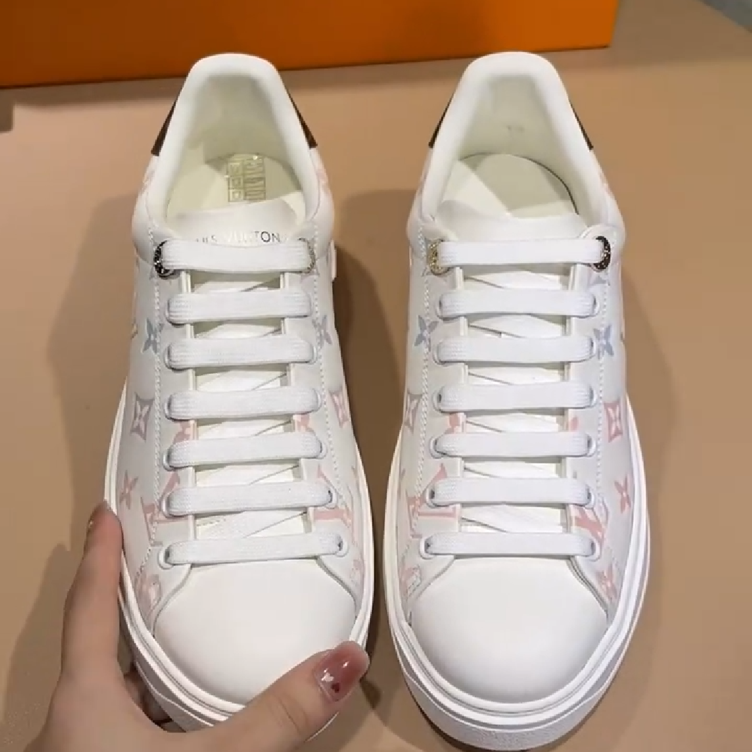 Louis Vuitton White Leather Sneakers