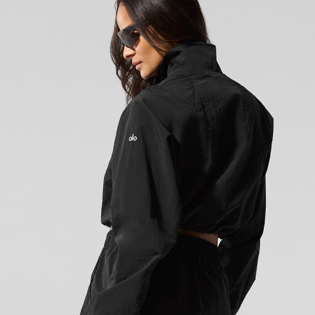 Alo Yoga Cropped Half-Zip Pullover & Flowy Training Short Set