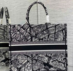 Black Paris large size comes with scarf