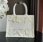 Huaer medium size comes with silk scarf