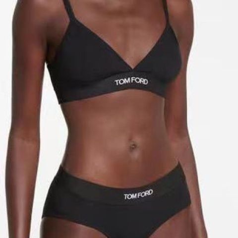 TOM FORD