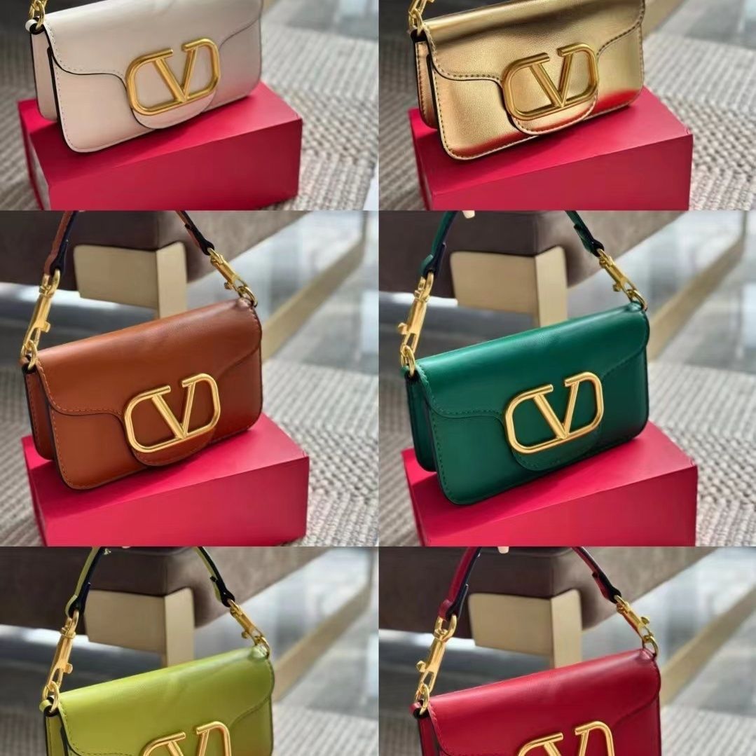 Valentino Garavani VLogo Chain Shoulder Bag