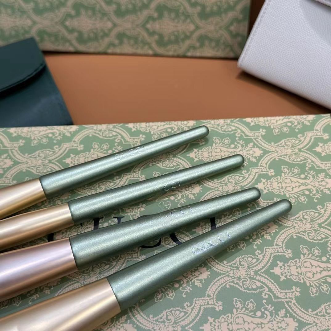 Gucci Makeup Brush Set