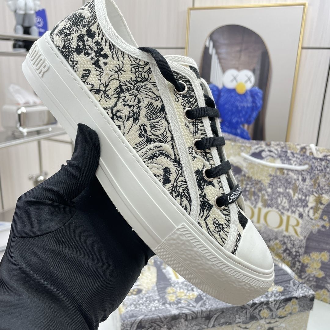 Dior Vibe Embroidered Sneakers