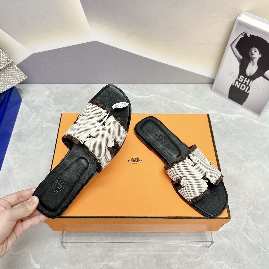 Hermès Oran Sandal