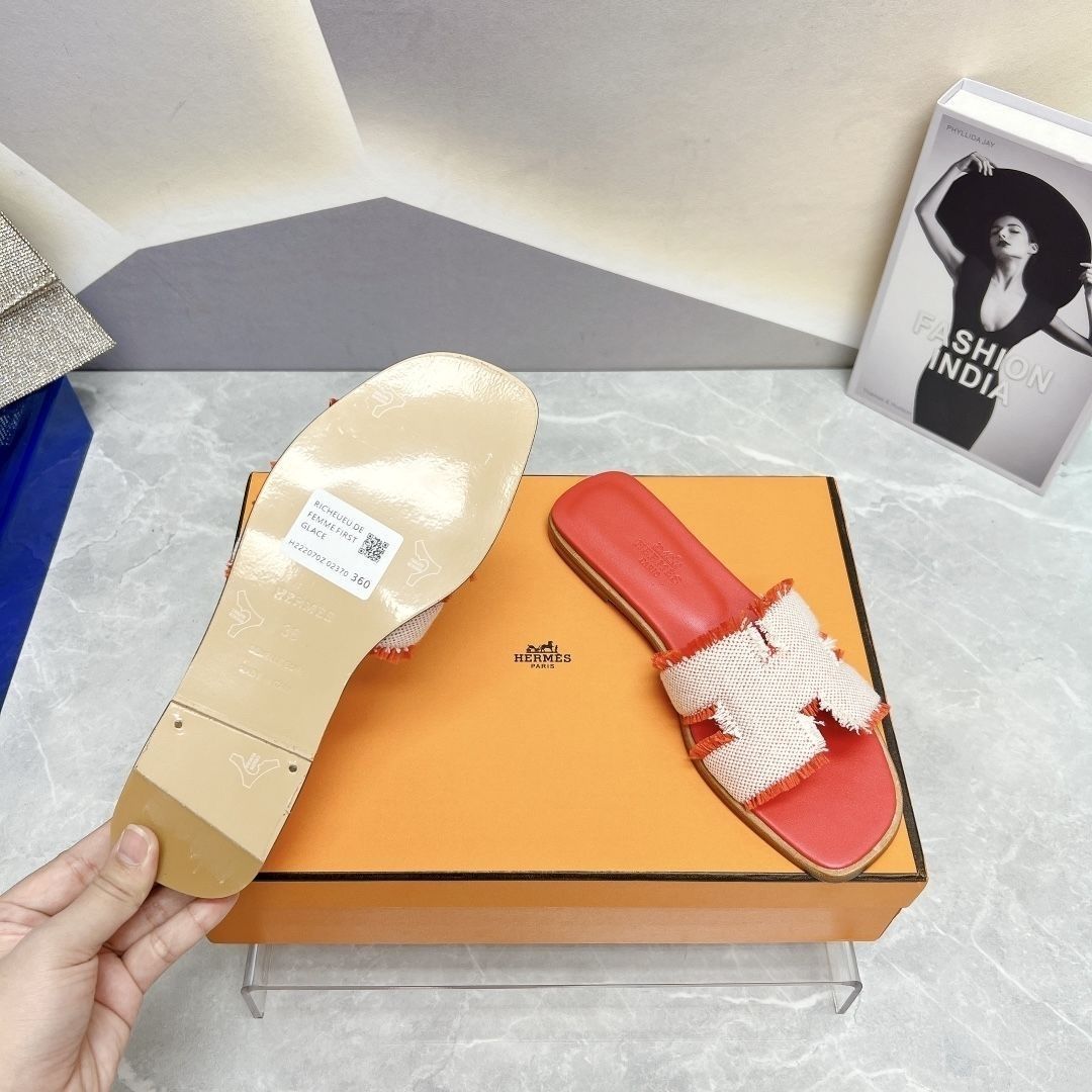 Hermès Oran Sandal
