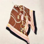 Elegant patterned shawl