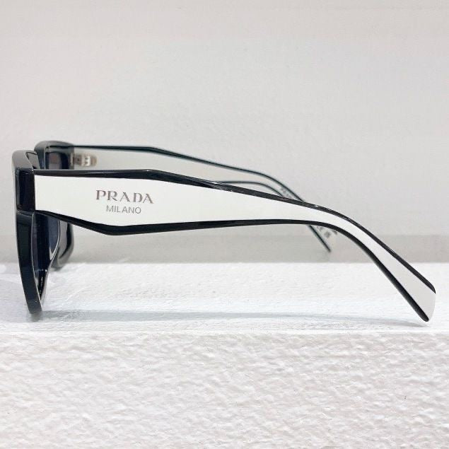 Prada PR 15WS