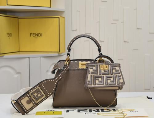 Fendi Peekaboo ISeeU Bag