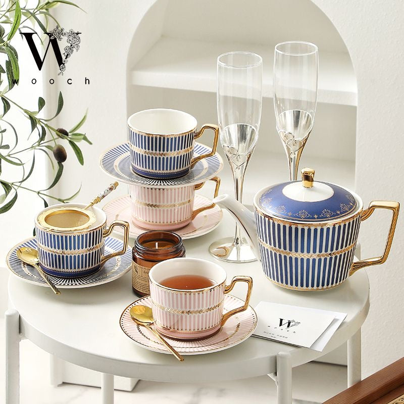 WOOCH Victoria Tea Set