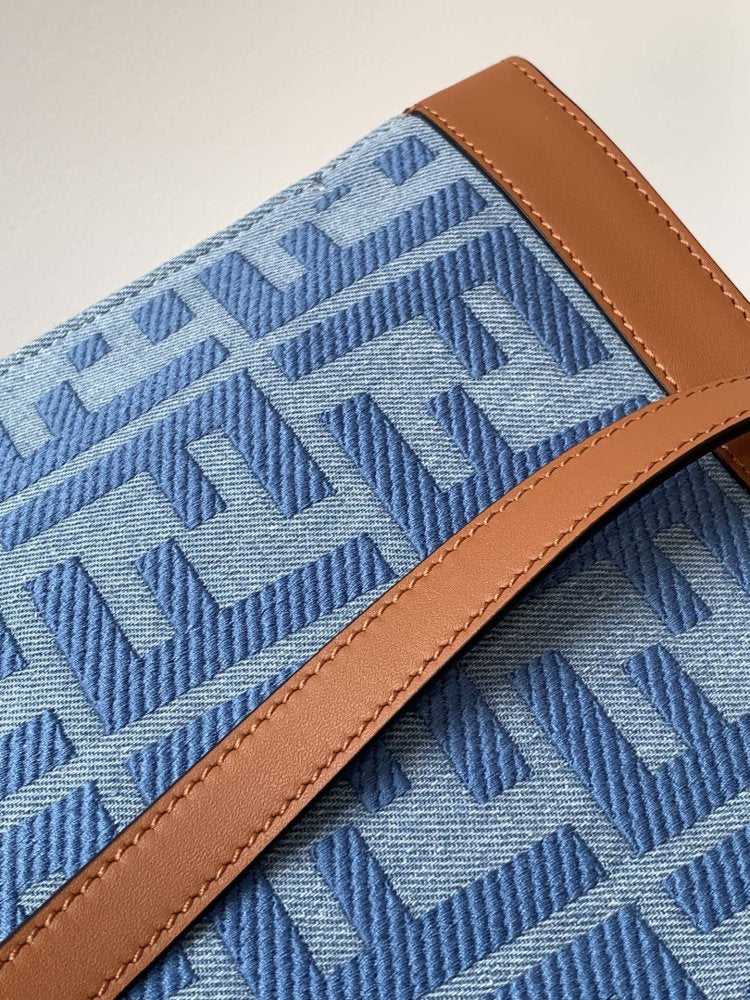 Fendi Peekaboo X-Tote Bag