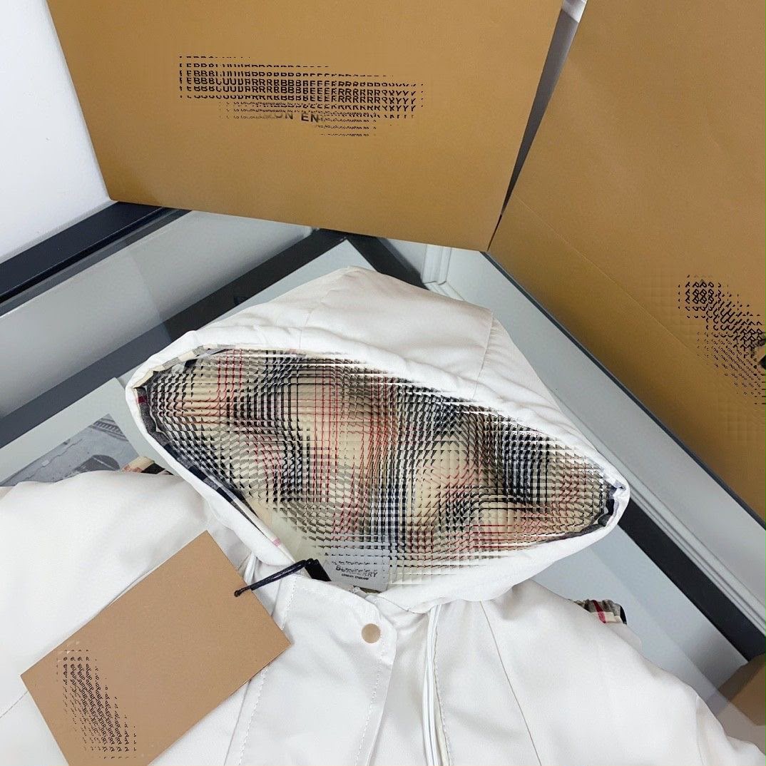 Burberry Newborn Babies Jumpsuit