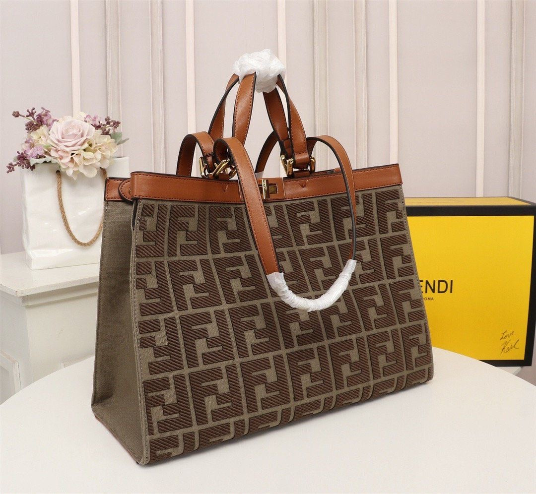Fendi Peekaboo X-Tote Bag