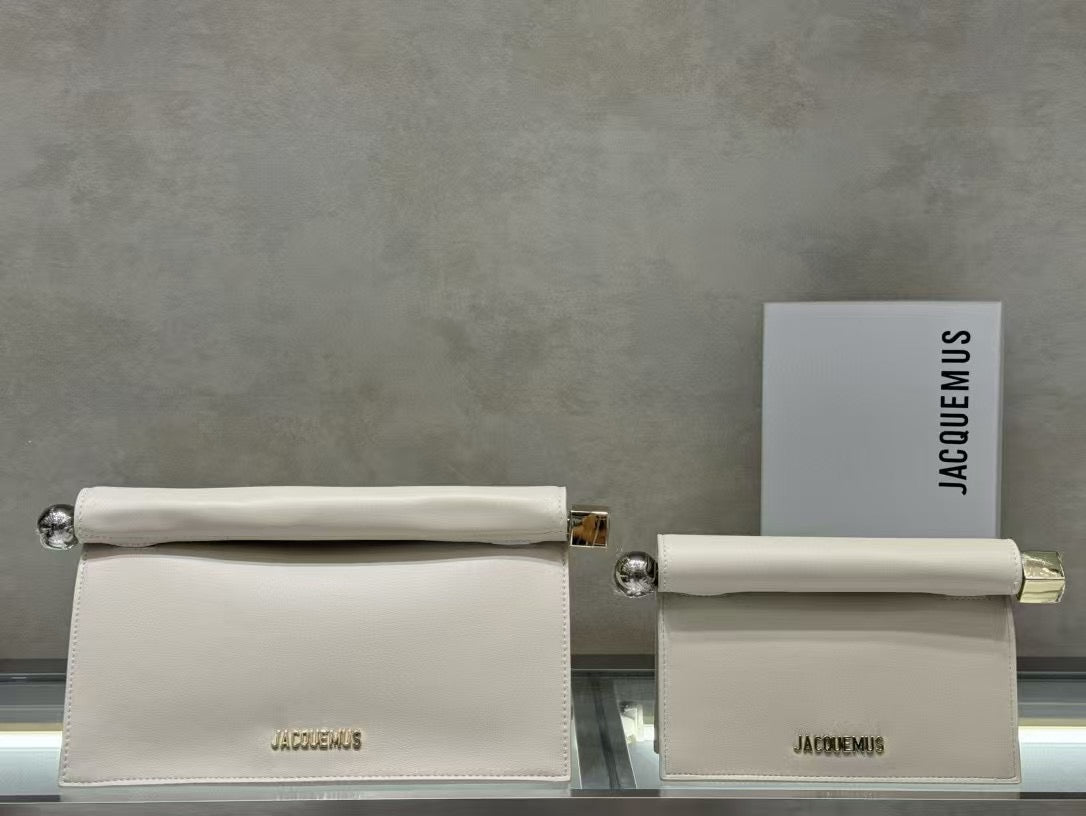 Jacquemus Le Rond Carre Pochette