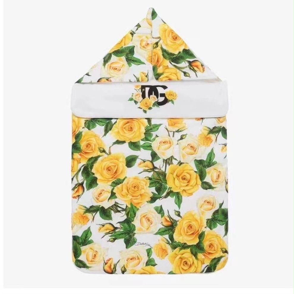 Dolce & Gabbana Yellow roses floral print  baby set