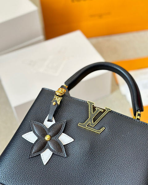 Louis Vuitton Capucines Mini Bag