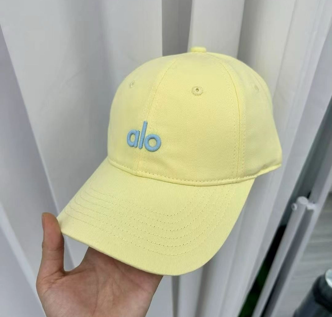 Alo Yoga Off-Duty Cap