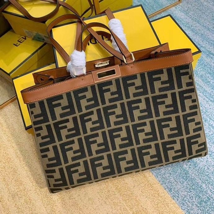 Fendi Peekaboo X-Tote Bag