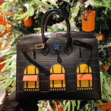 Hermes Birkin Bag in Midnight