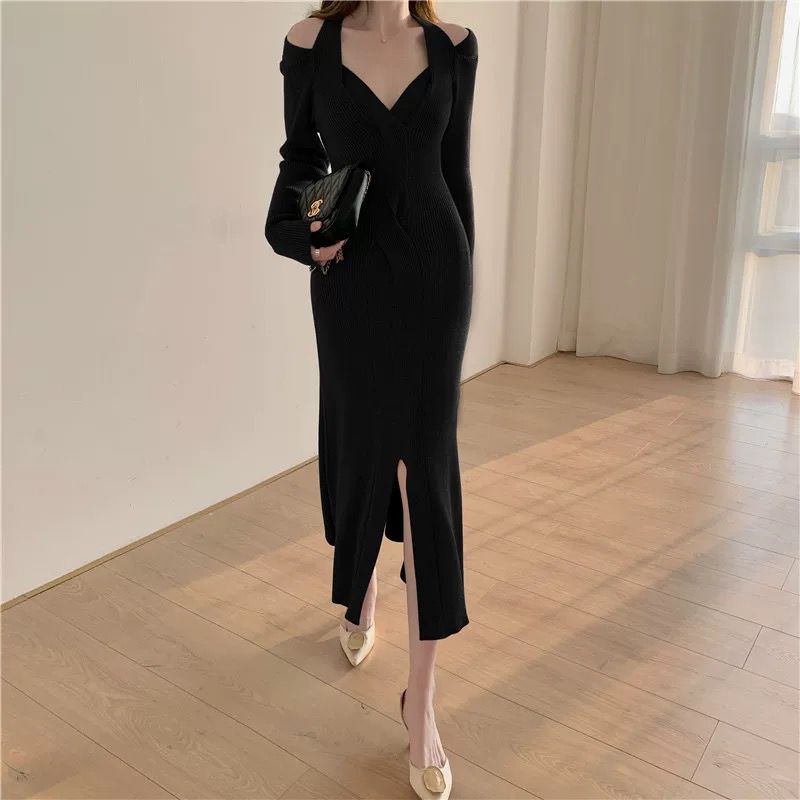 Halterneck sweater knitted dress